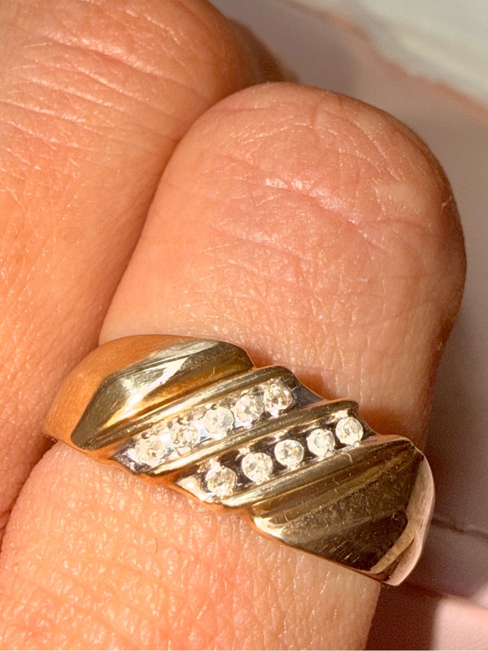 ✨ Men's 10kt Yellow Gold & Diamond Ring✨Sz10